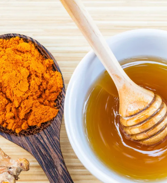 Manuka Honey for Skin: Natural DIY Treatments